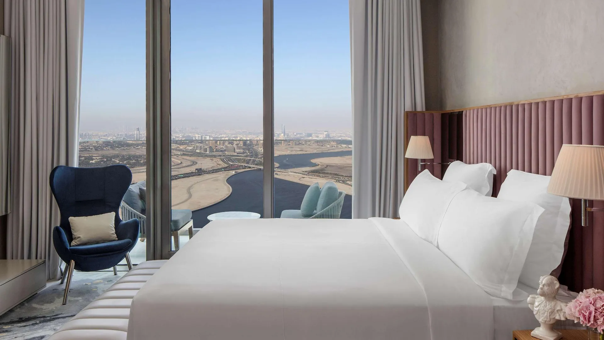 Sls Dubai Hotel & Residences