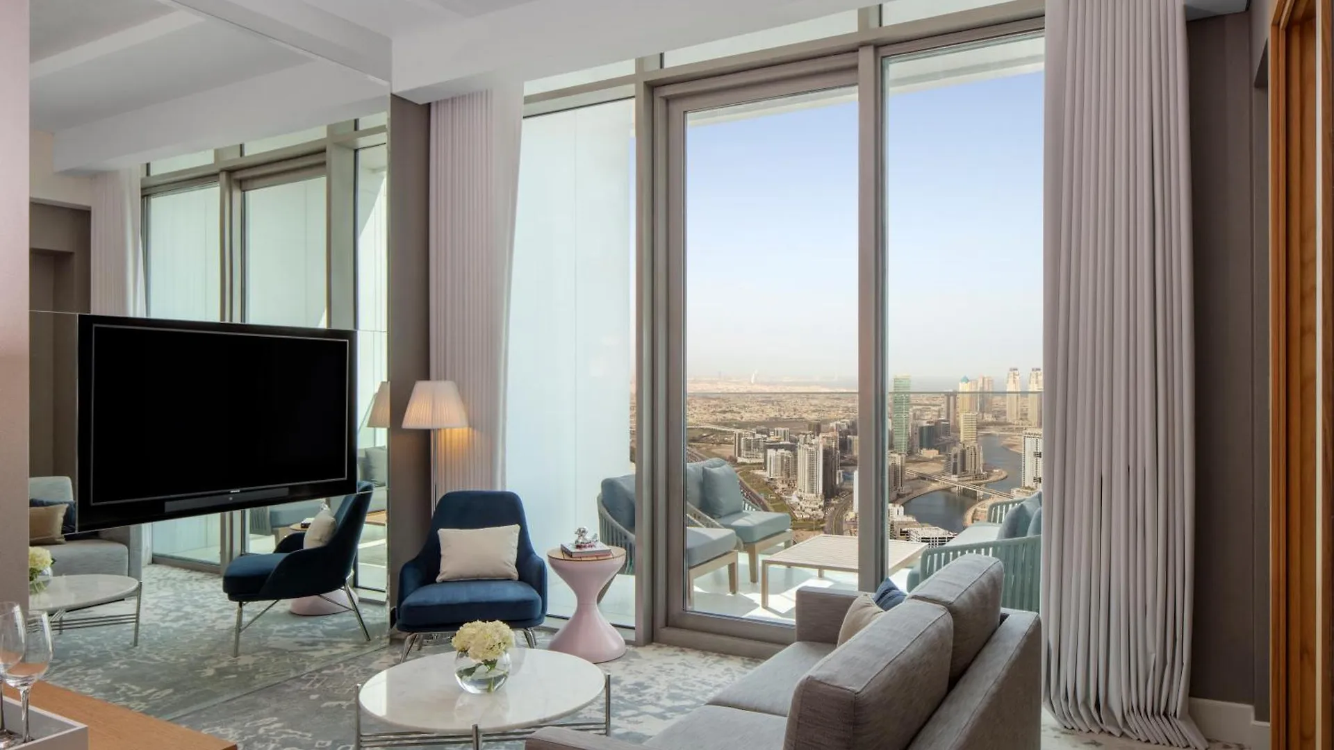 Sls Dubai Hotel & Residences 5*,