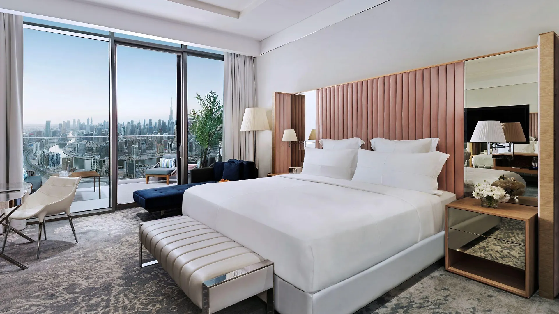 Sls Dubai Hotel & Residences 5*,
