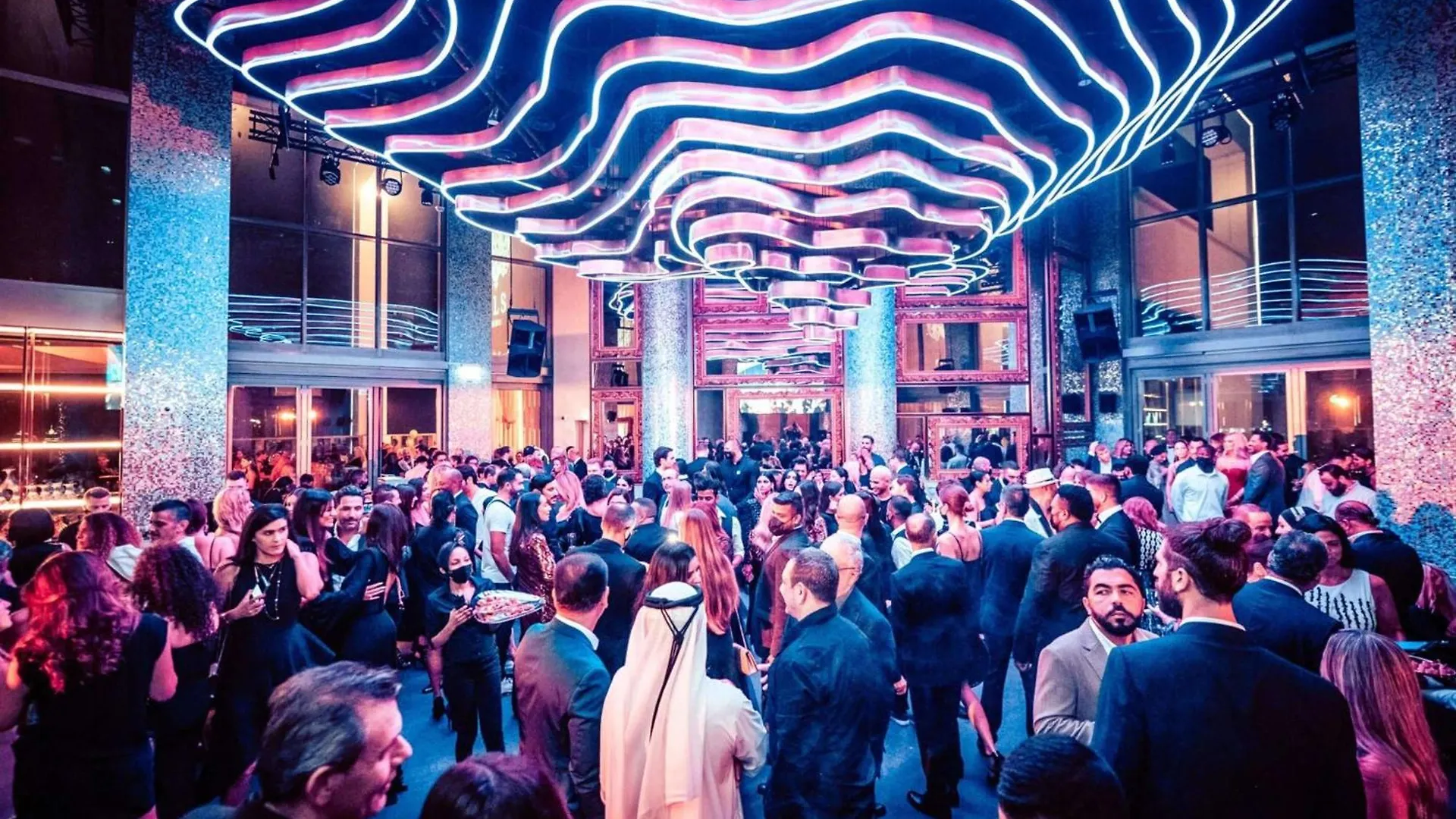 SLS Dubai Hotel&Residences Hotel